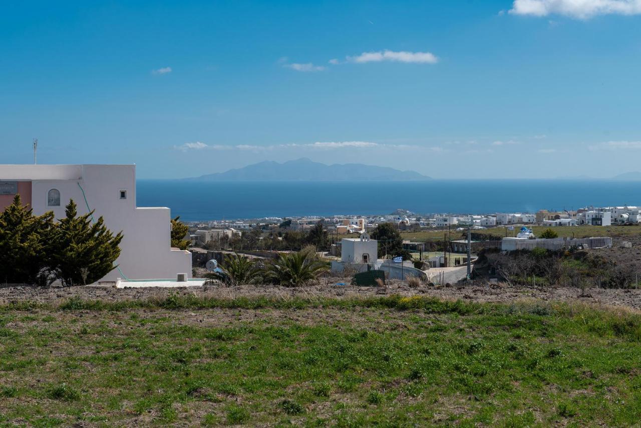 Litmus Apartment Fira  Exterior photo