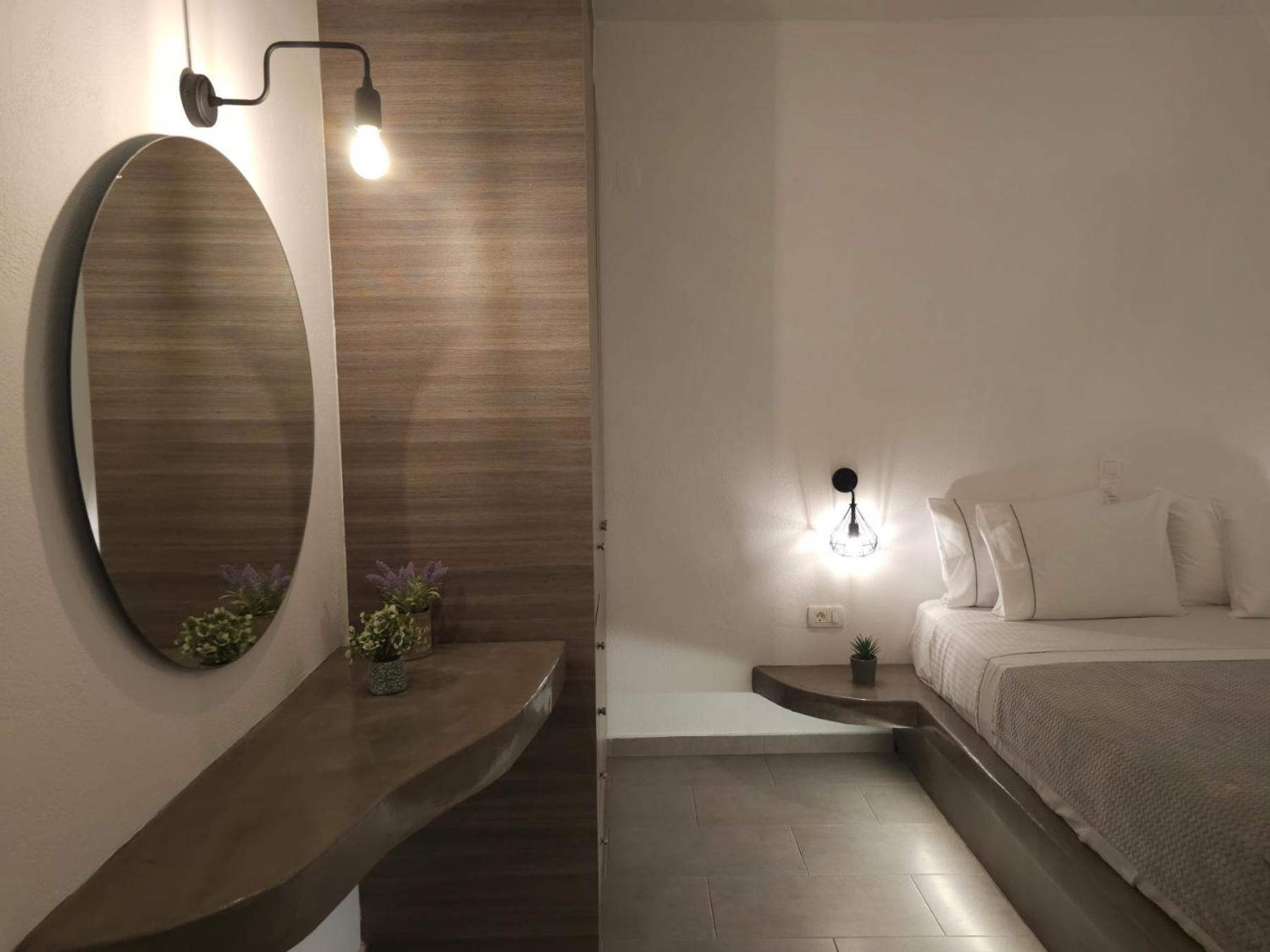 Litmus Apartment Fira  Exterior photo