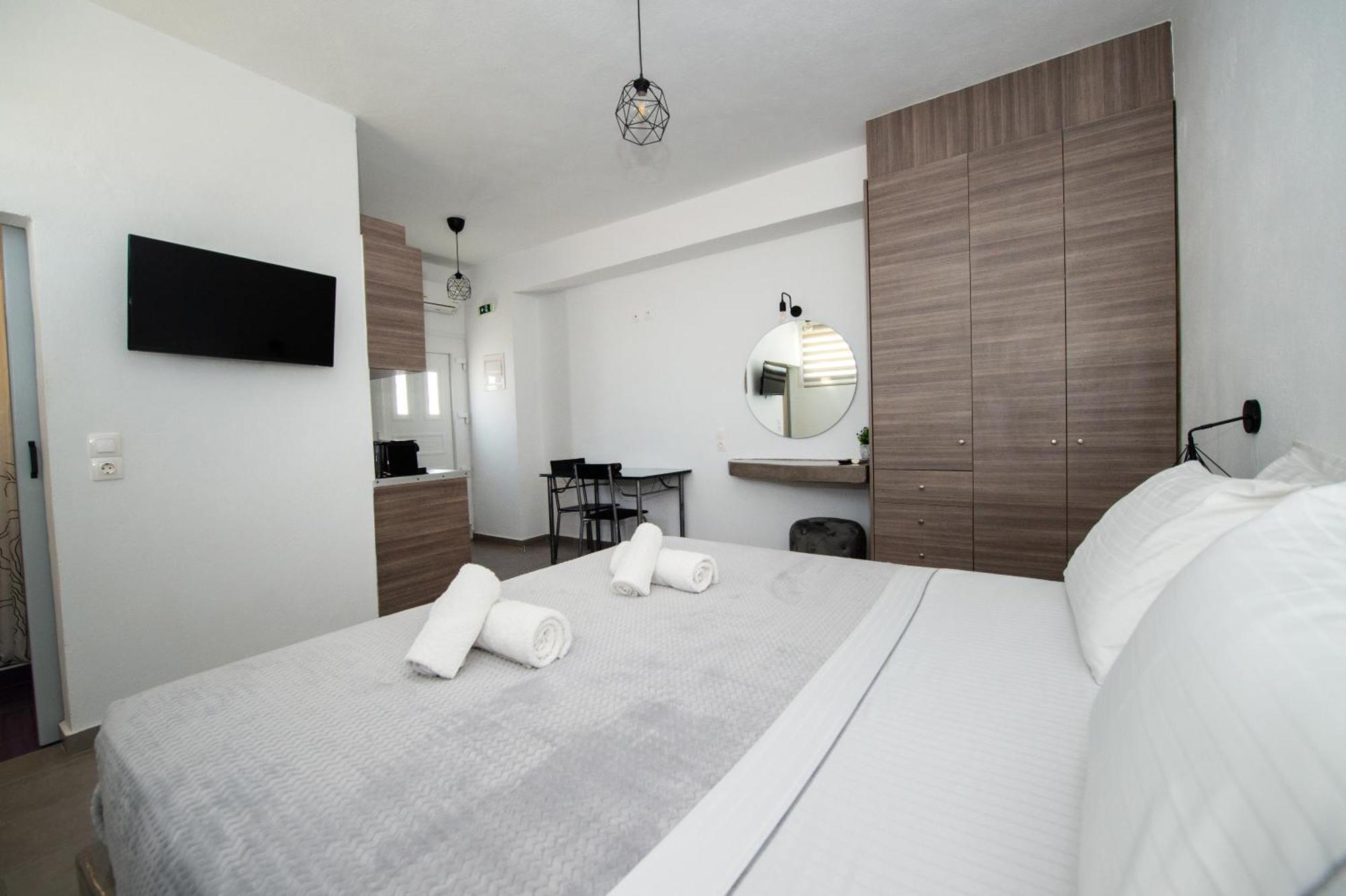 Litmus Apartment Fira  Exterior photo