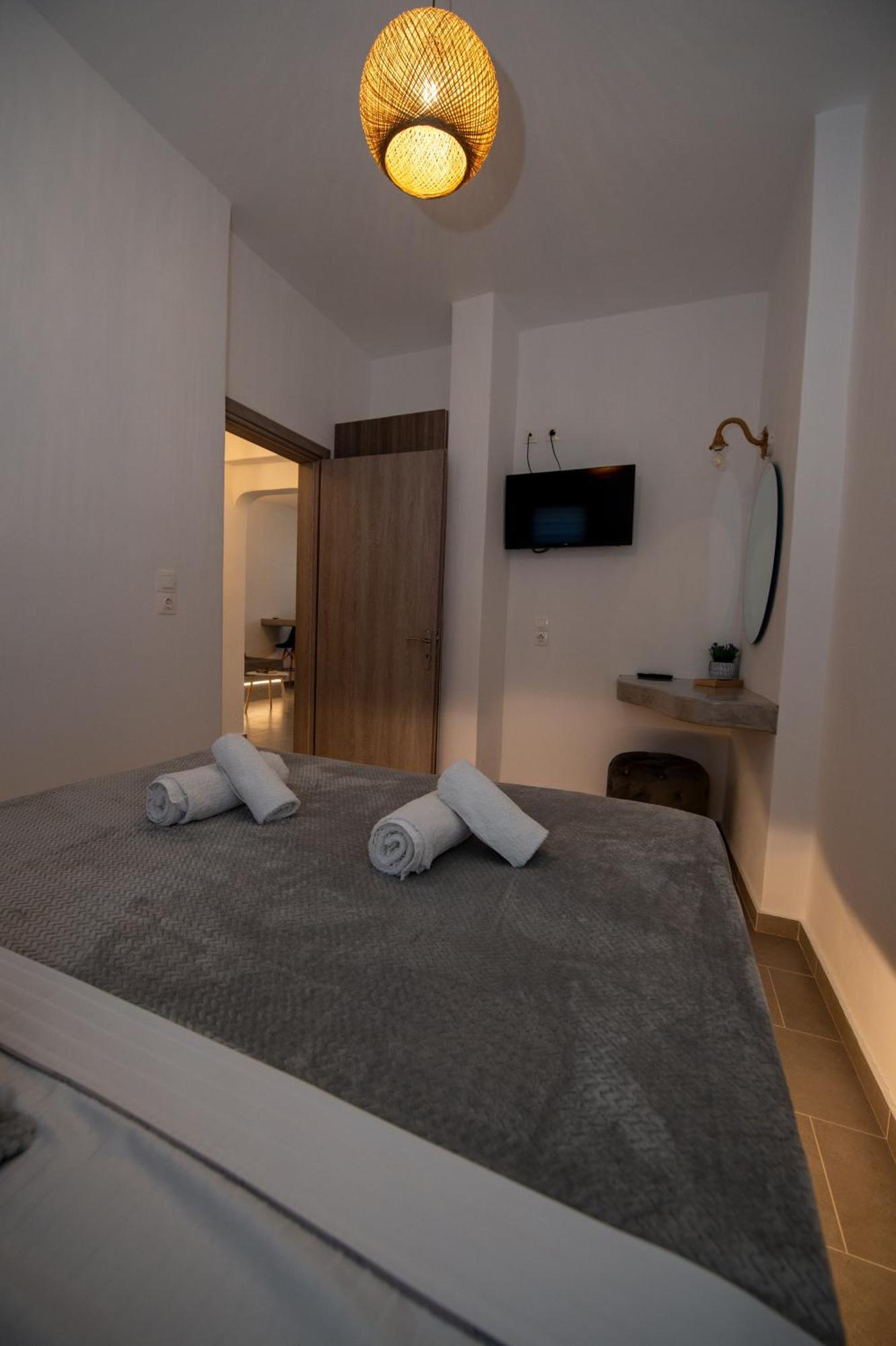 Litmus Apartment Fira  Exterior photo